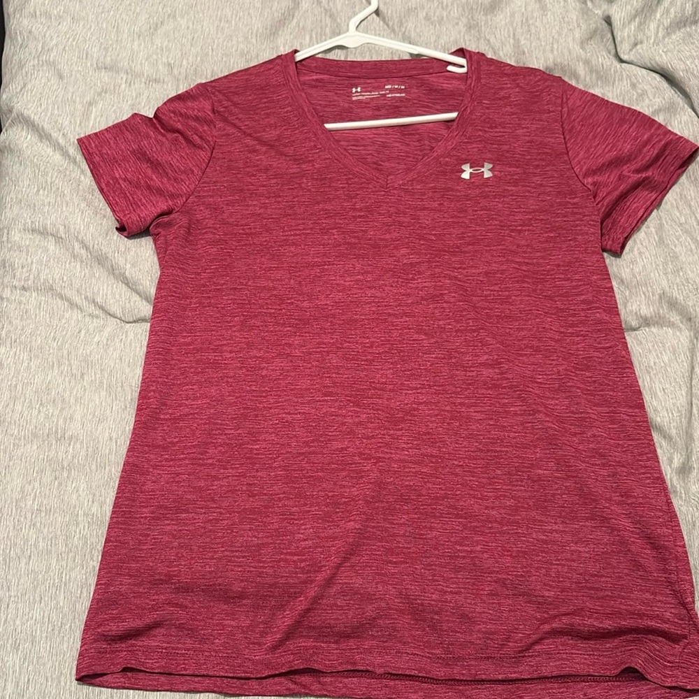 Under Armour Women's Tech Twist Short Sleeve V Neck